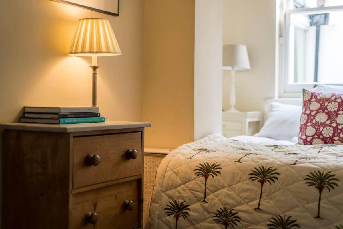Delightful 2 Bed In Notting Hill - 5 Min From Tube Apartment London Bagian luar foto